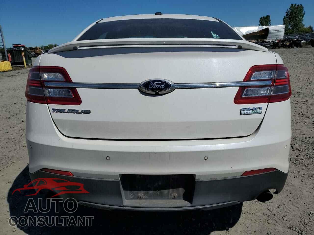 FORD TAURUS 2016 - 1FAHP2KT4GG136480