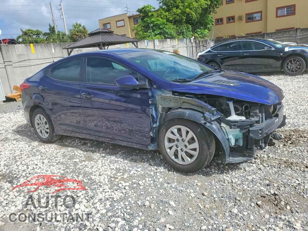 HYUNDAI ELANTRA 2013 - 5NPDH4AE2DH305357