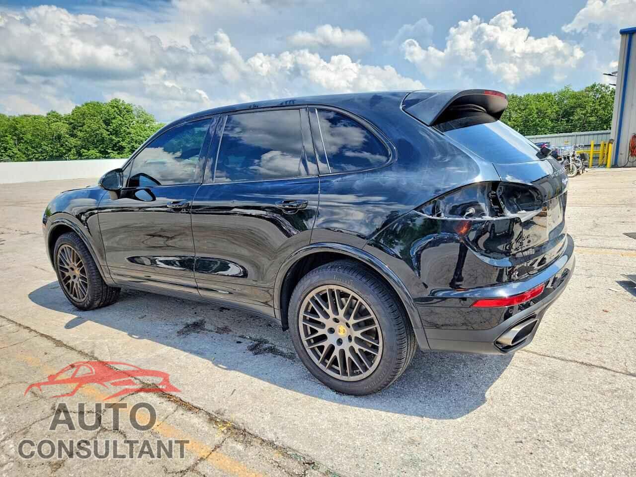 PORSCHE CAYENNE 2017 - WP1AA2A29HKA80782