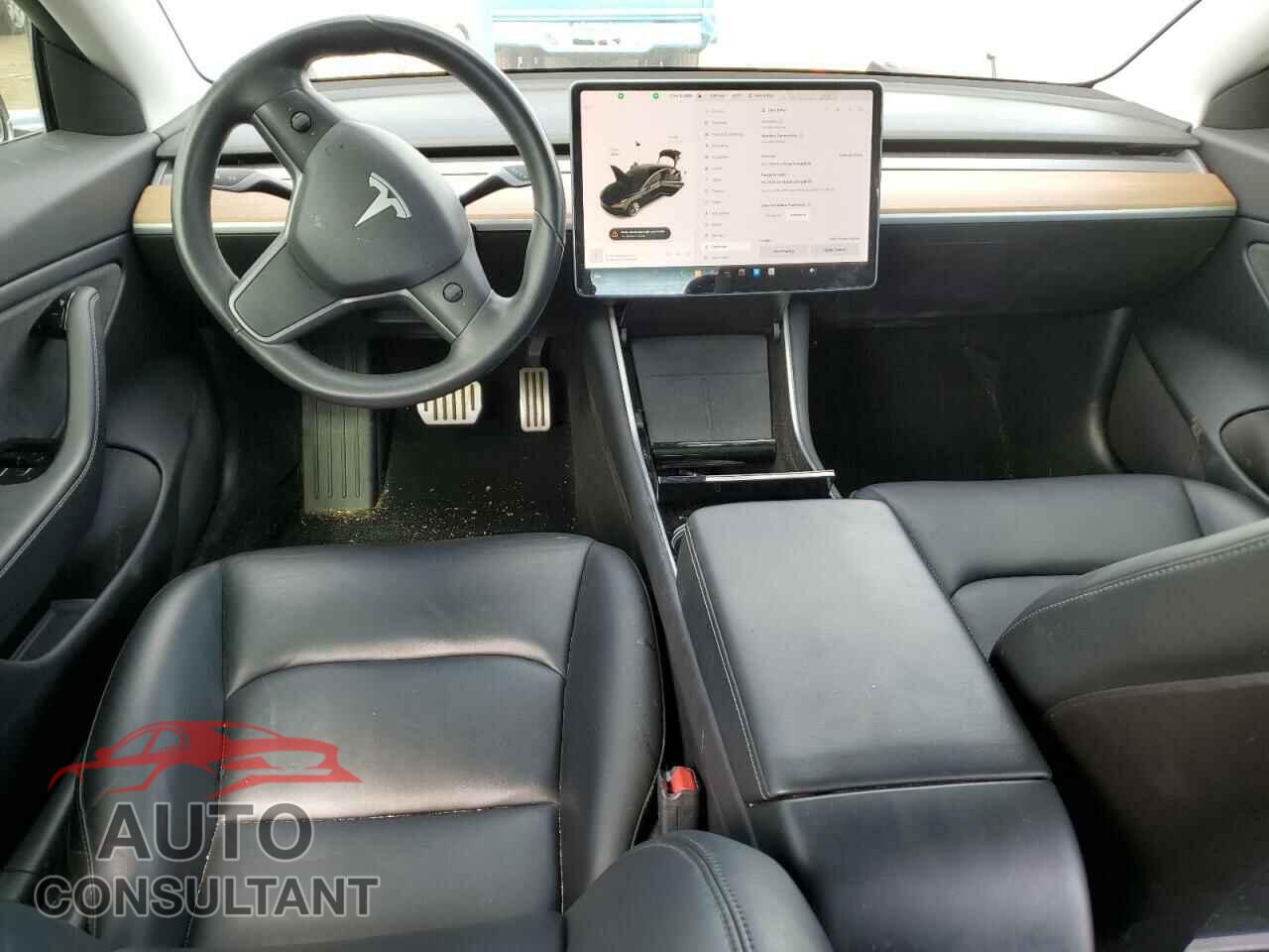 TESLA MODEL 3 2019 - 5YJ3E1EB2KF392711