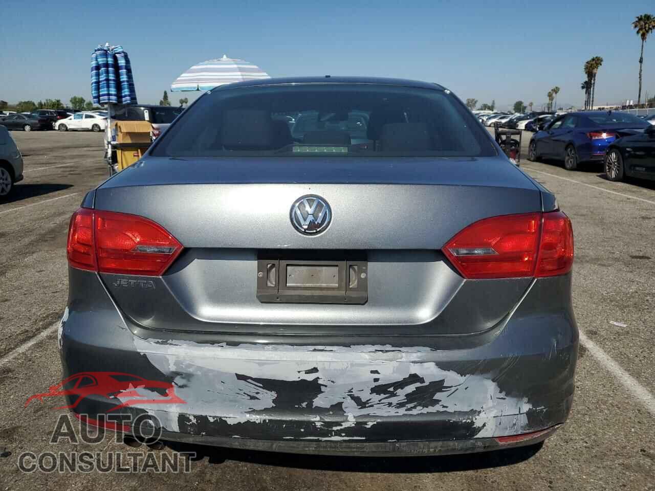 VOLKSWAGEN JETTA 2014 - 3VW2K7AJ6EM323778