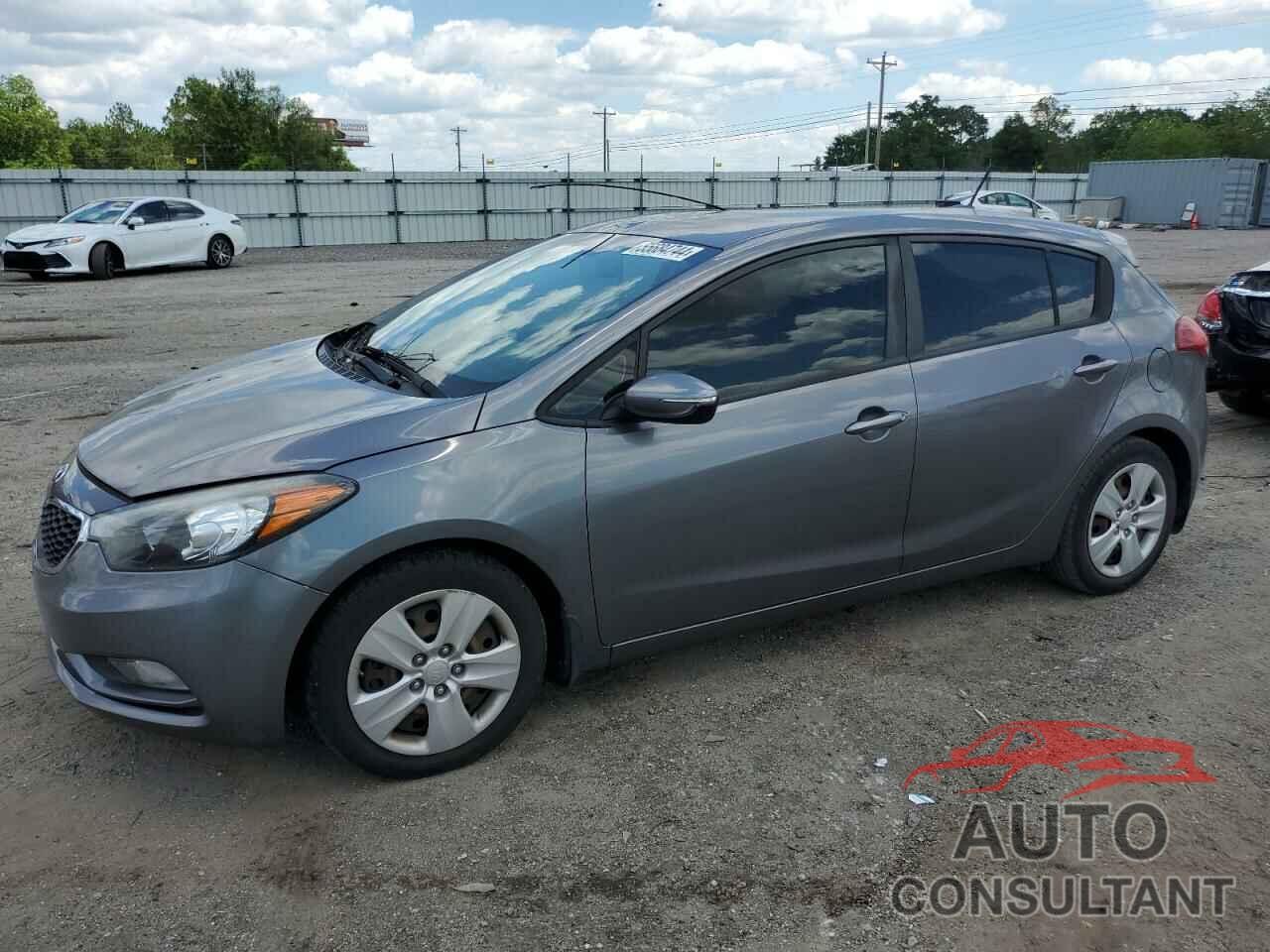 KIA FORTE 2016 - KNAFK5A8XG5630687