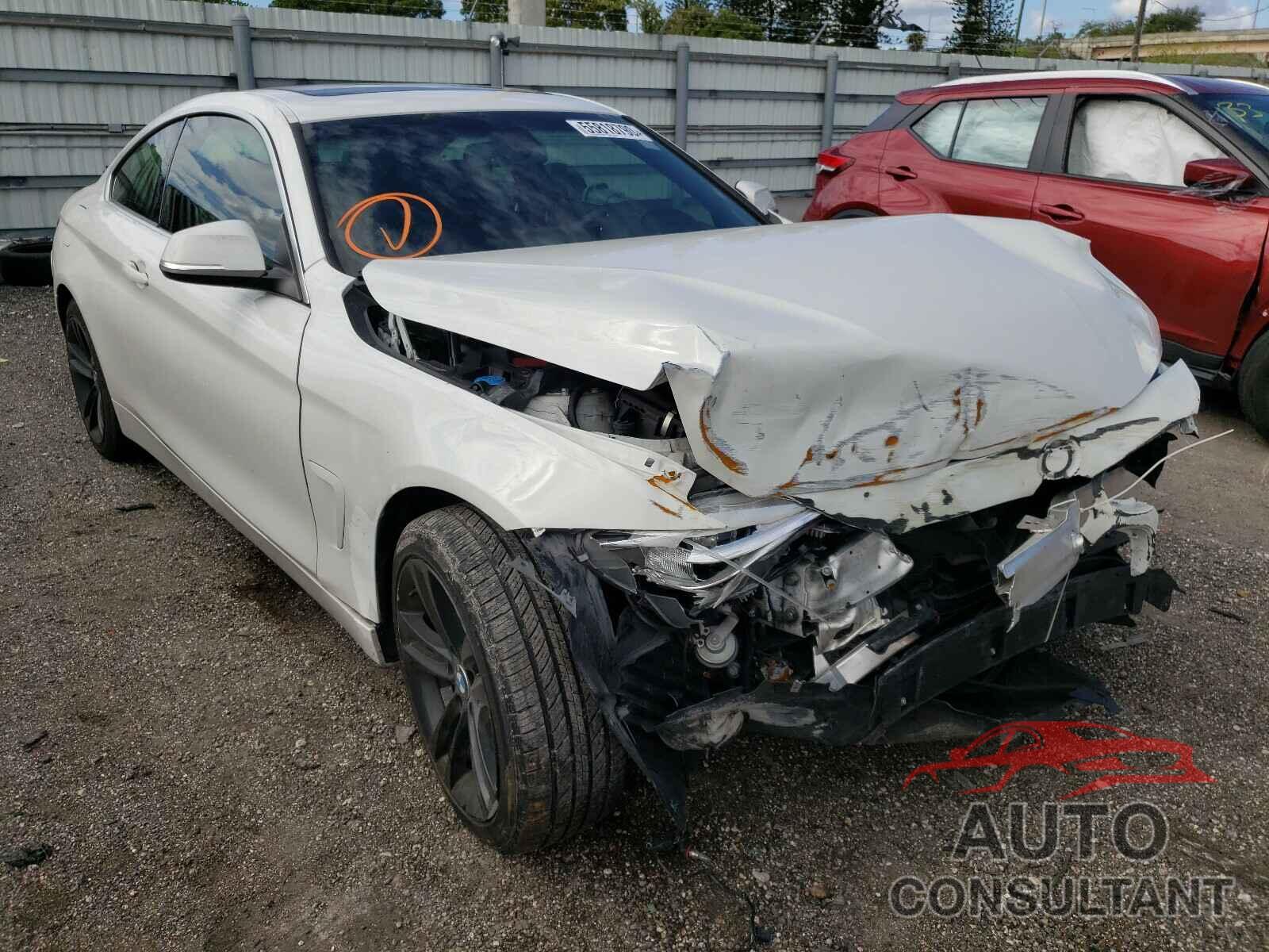 BMW 4 SERIES 2017 - WBA4R9C32HK879015