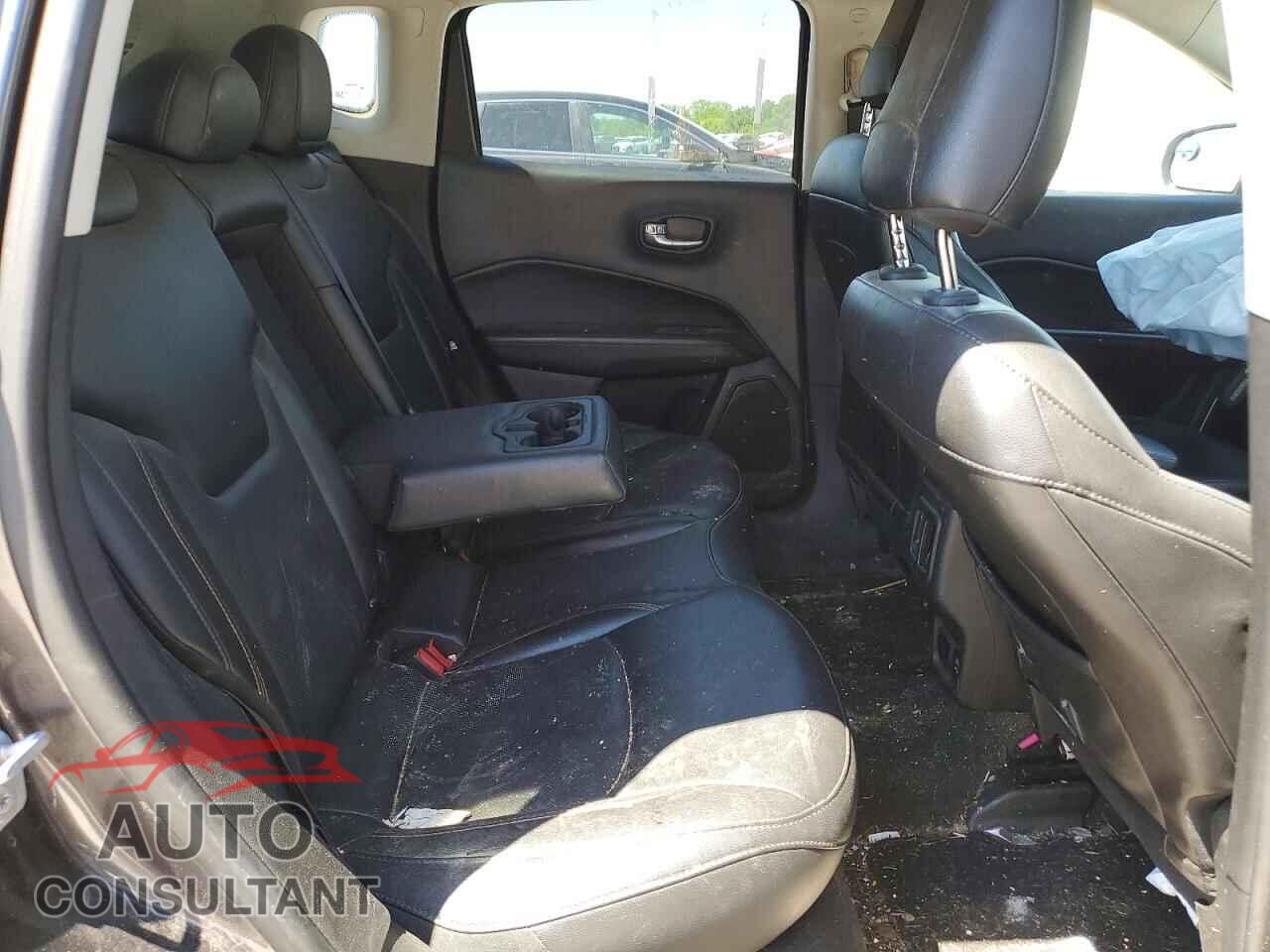 JEEP COMPASS 2019 - 3C4NJDCB9KT641886