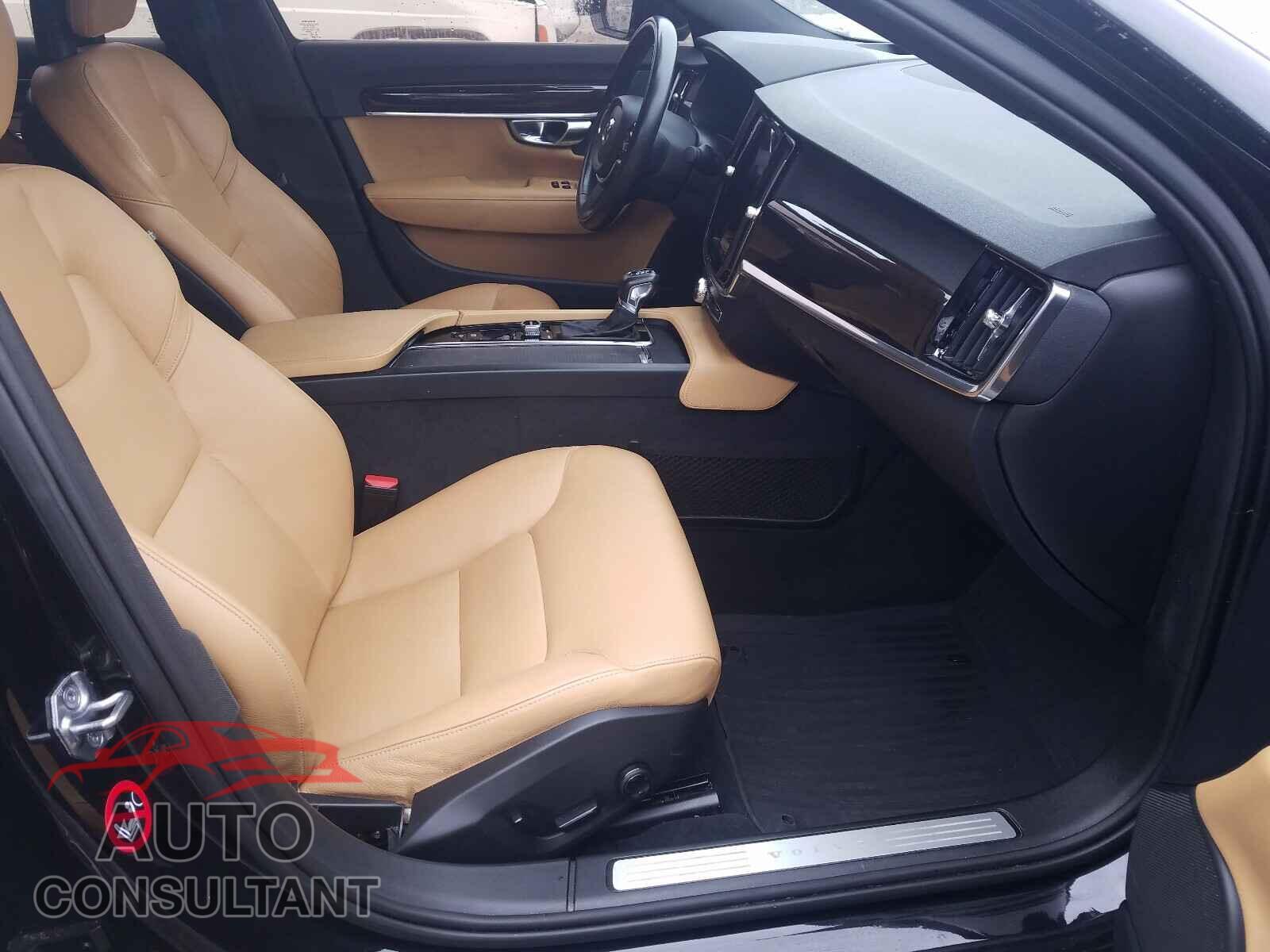 VOLVO S90 2017 - YV1102AKXH1008364