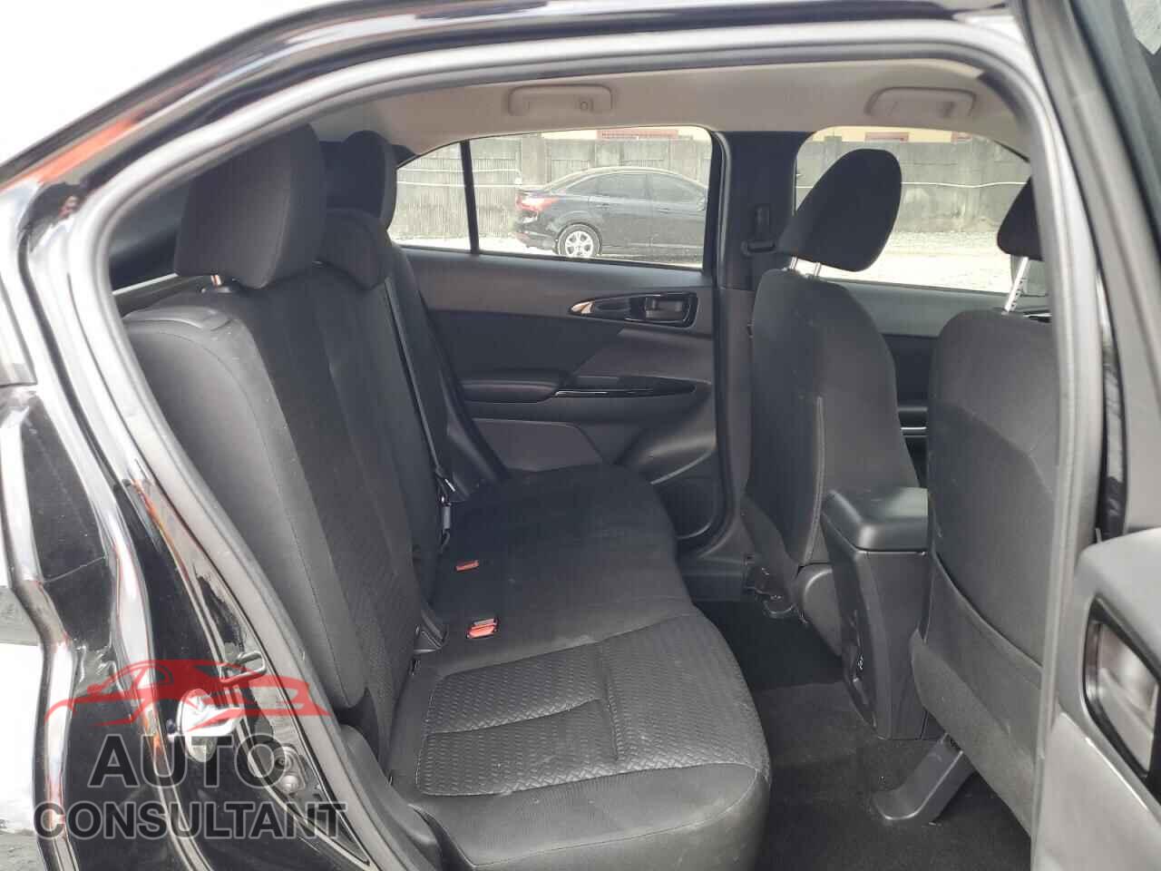 MITSUBISHI ECLIPSE 2024 - JA4ATVAA7RZ020944