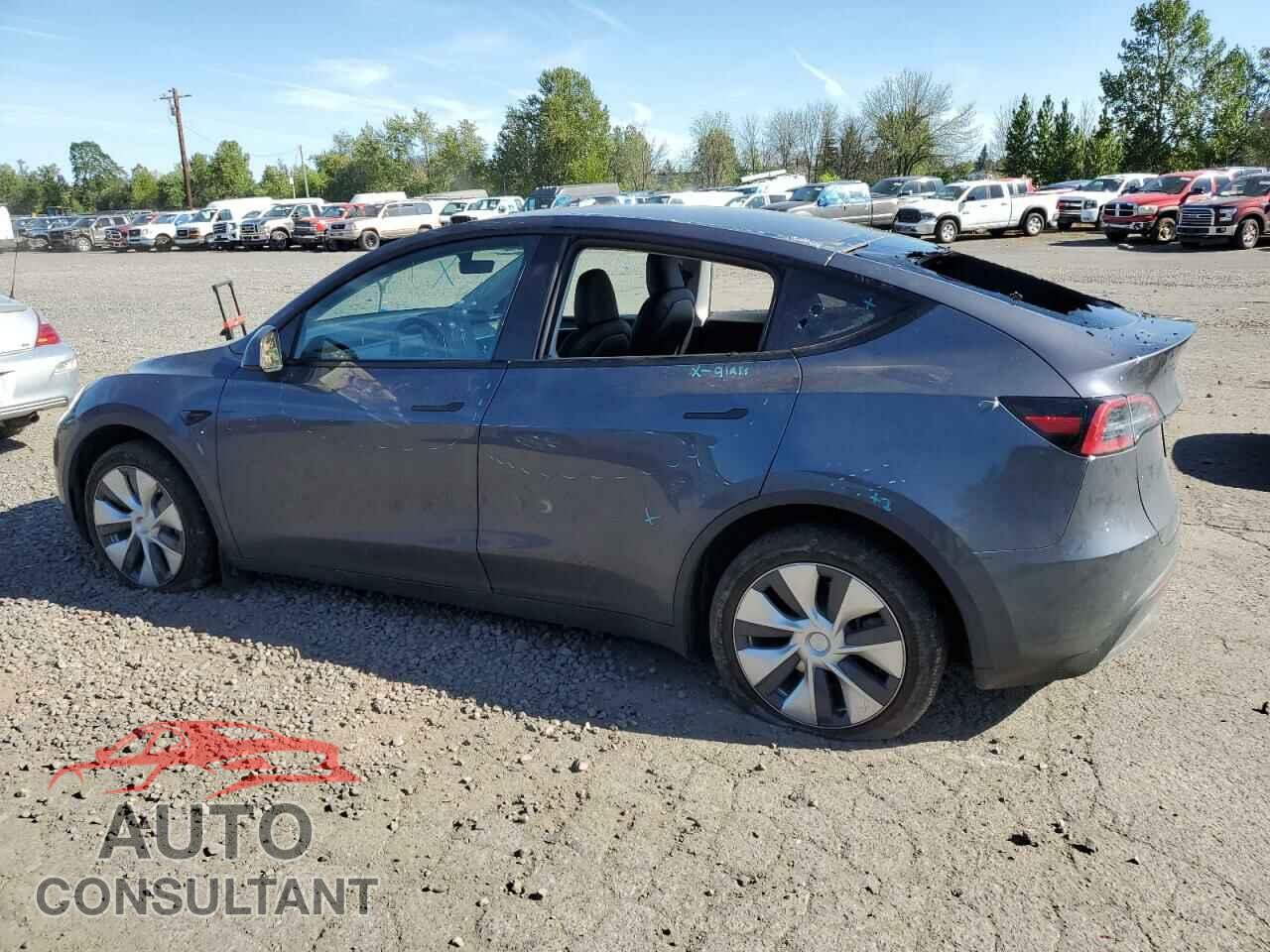 TESLA MODEL Y 2023 - 7SAYGDEE4PF963699