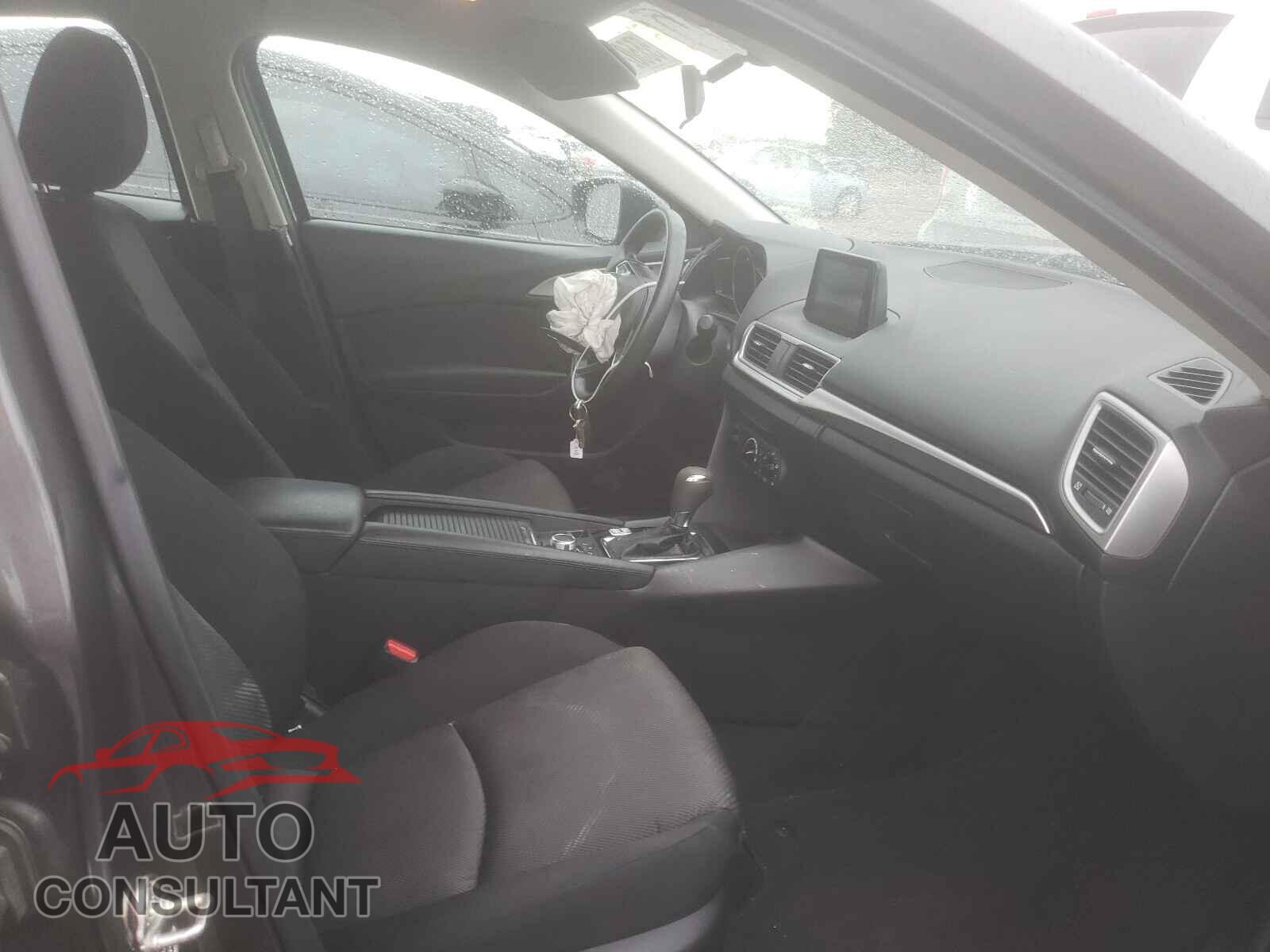 MAZDA 3 2017 - 3MZBN1K74HM139645