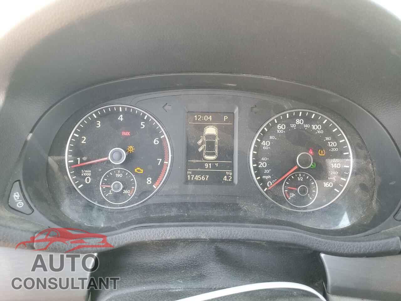 VOLKSWAGEN PASSAT 2015 - 1VWBS7A37FC031982