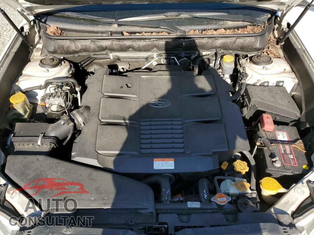 SUBARU OUTBACK 2011 - 4S4BRMMC2B2324659