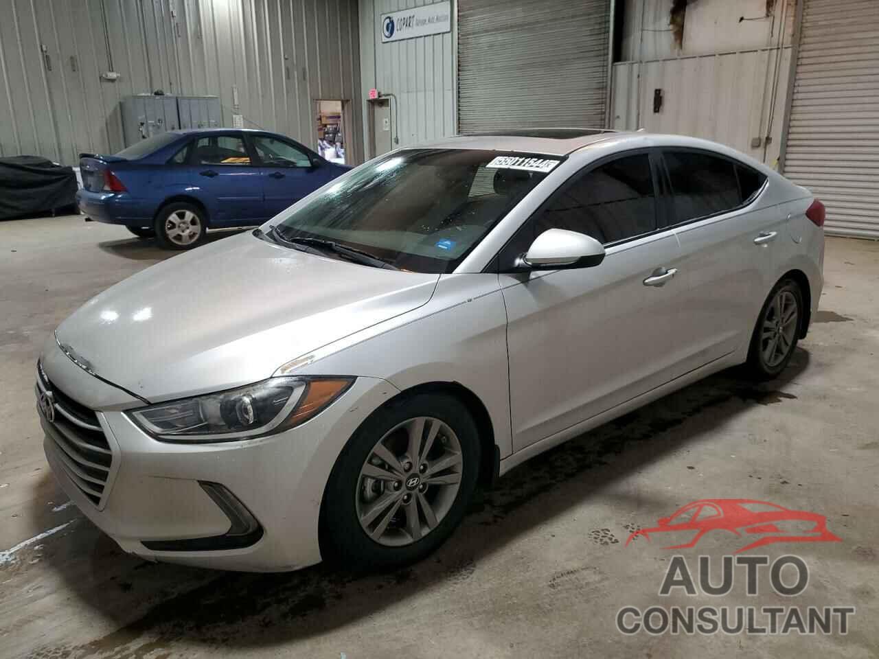 HYUNDAI ELANTRA 2018 - 5NPD84LF7JH318333