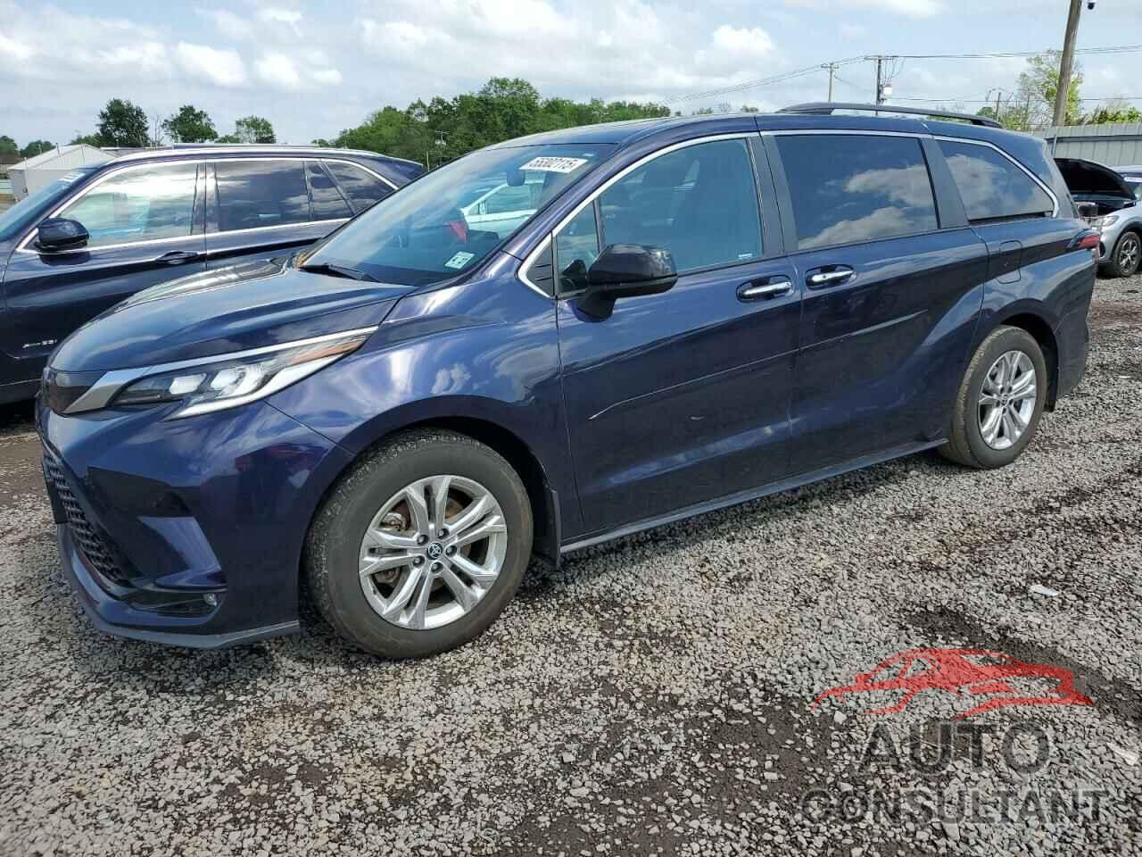 TOYOTA SIENNA 2022 - 5TDDSKFC1NS059278