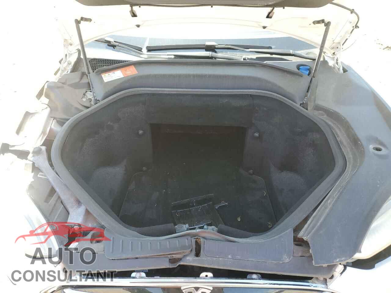 TESLA MODEL S 2014 - 5YJSA1H14EFP51264