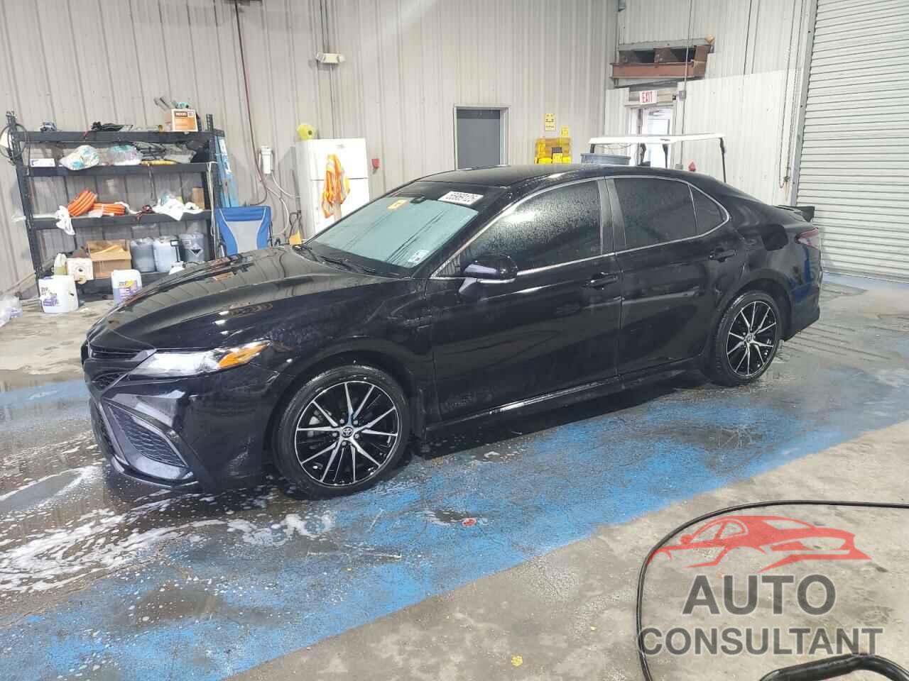 TOYOTA CAMRY 2022 - 4T1T11AK9NU663479
