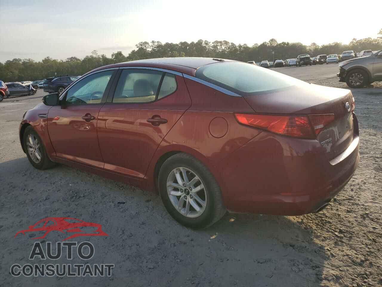 KIA OPTIMA 2011 - KNAGM4A76B5084530