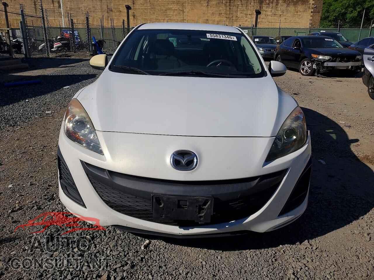 MAZDA 3 2011 - JM1BL1UG9B1492960