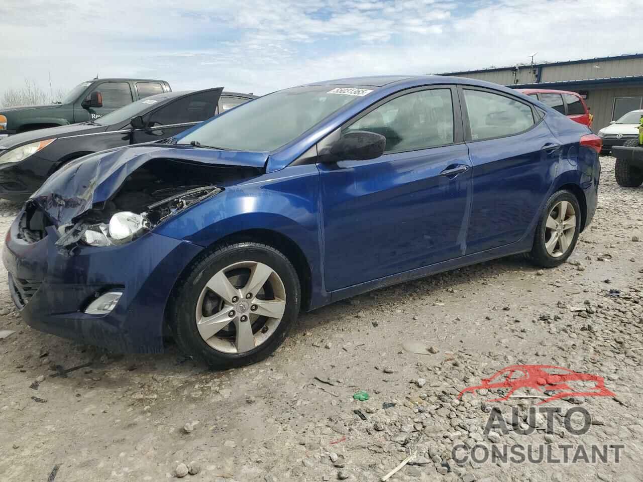 HYUNDAI ELANTRA 2013 - KMHDH4AE8DU487602