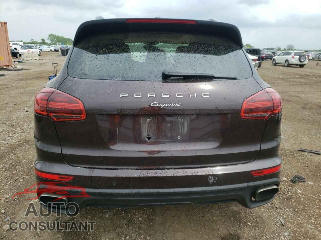 PORSCHE CAYENNE 2017 - WP1AA2A24HKA84450