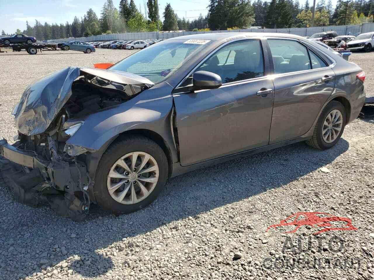 TOYOTA CAMRY 2016 - 4T4BF1FK7GR523946