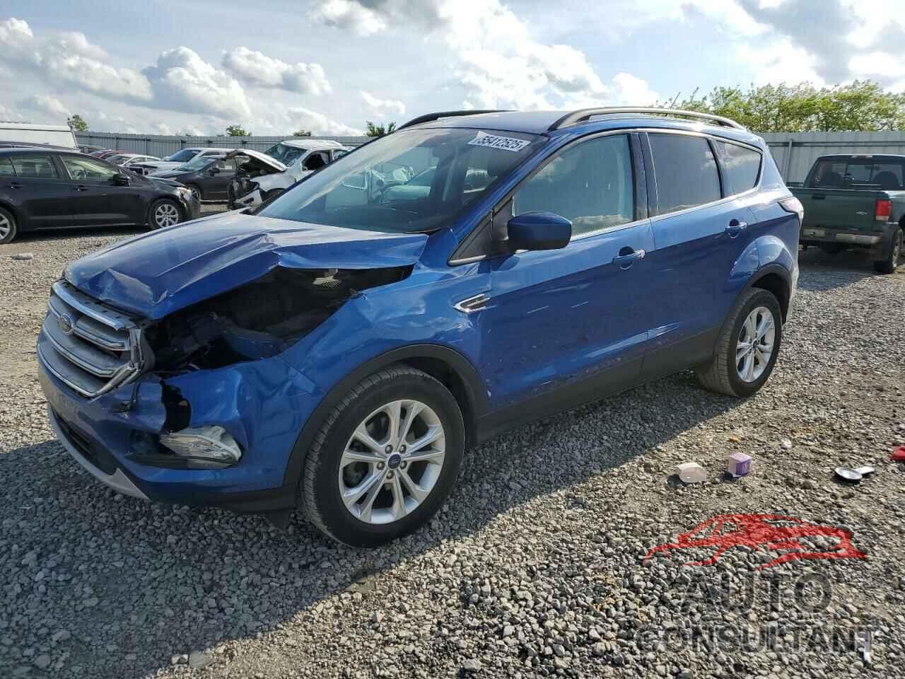 FORD ESCAPE 2017 - 1FMCU0GD8HUD38336