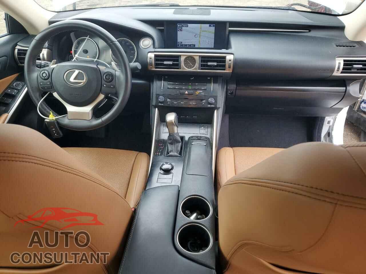 LEXUS IS 2014 - JTHBF1D22E5028710