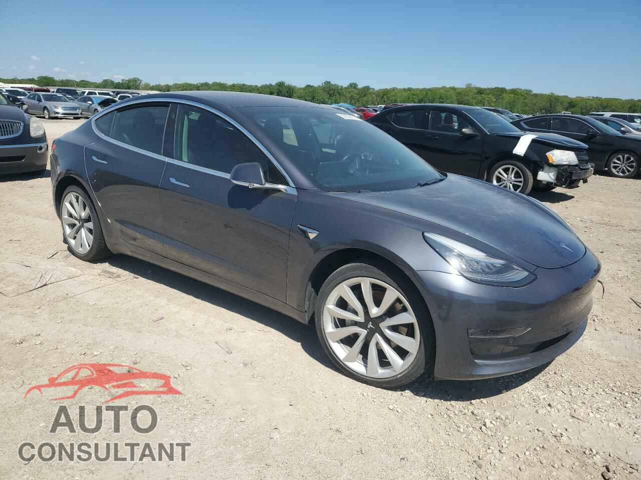TESLA MODEL 3 2018 - 5YJ3E1EB4JF116531
