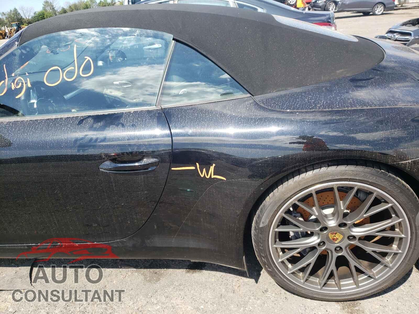 PORSCHE 911 2017 - WP0CA2A91HS141713