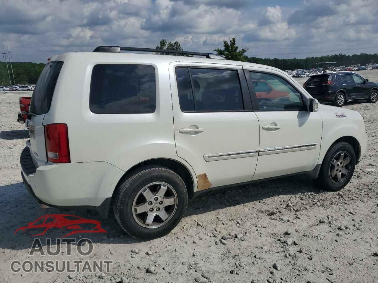 HONDA PILOT 2011 - 5FNYF3H90BB002308