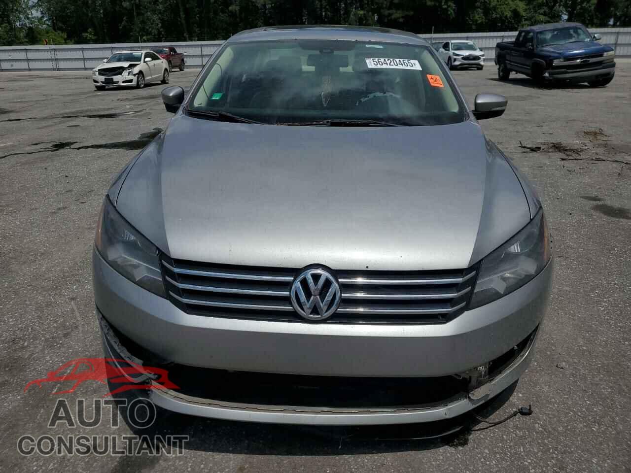VOLKSWAGEN PASSAT 2013 - 1VWBP7A35DC045118