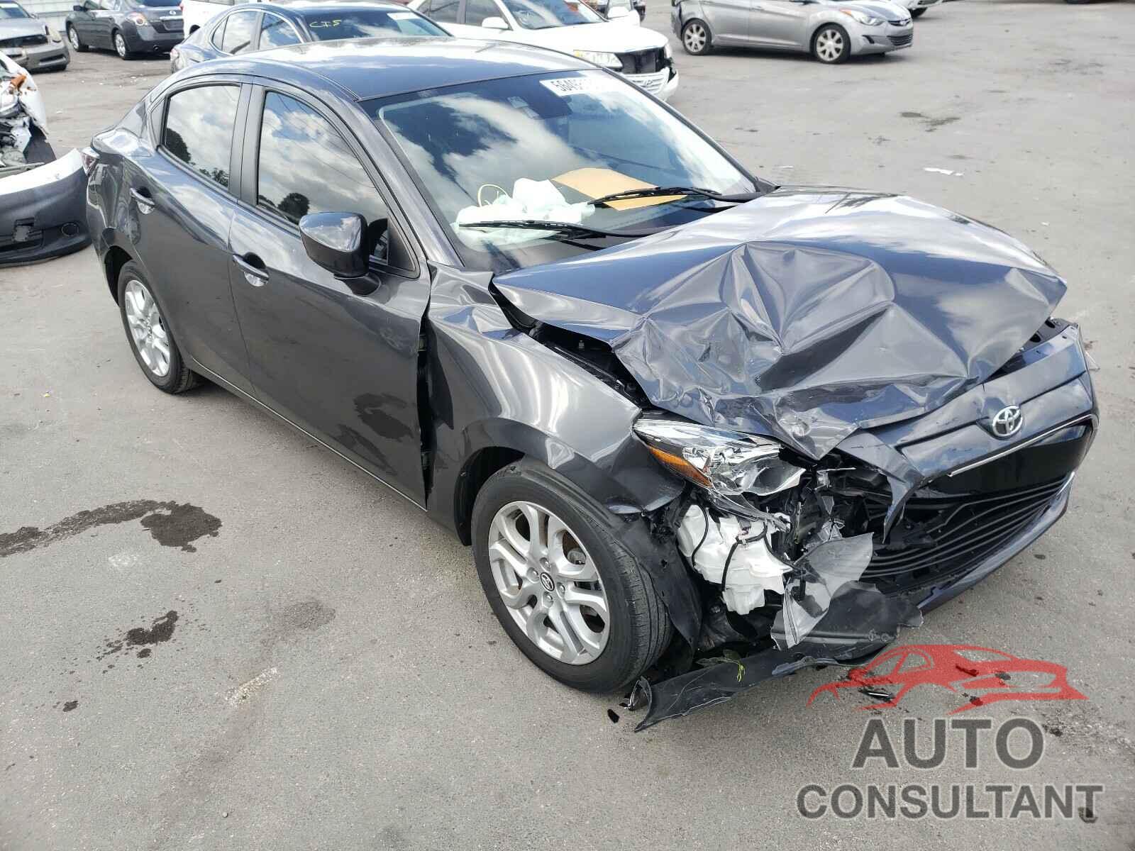 TOYOTA YARIS 2018 - 3MYDLBYV6JY304656