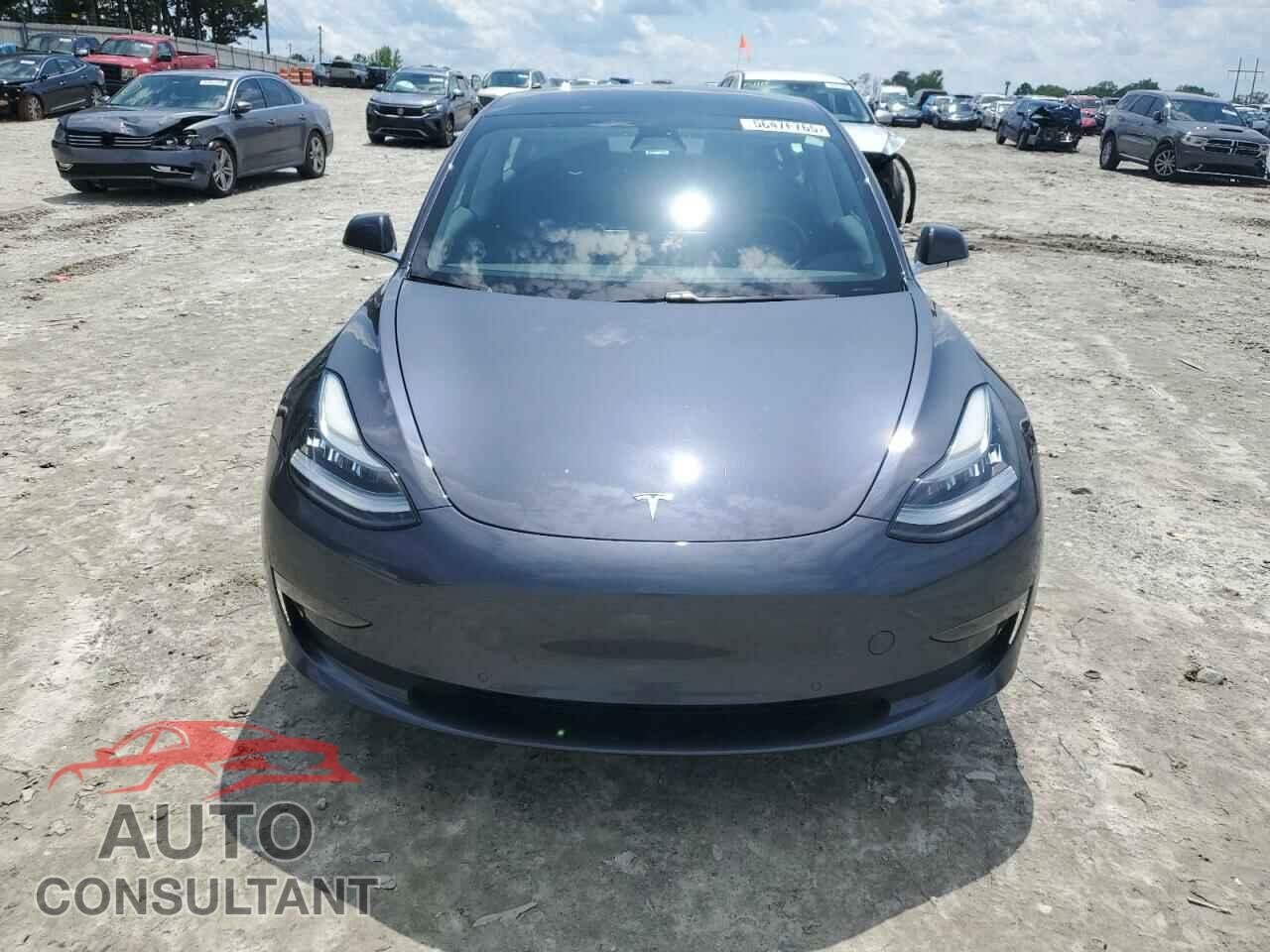 TESLA MODEL 3 2018 - 5YJ3E1EA2JF006827