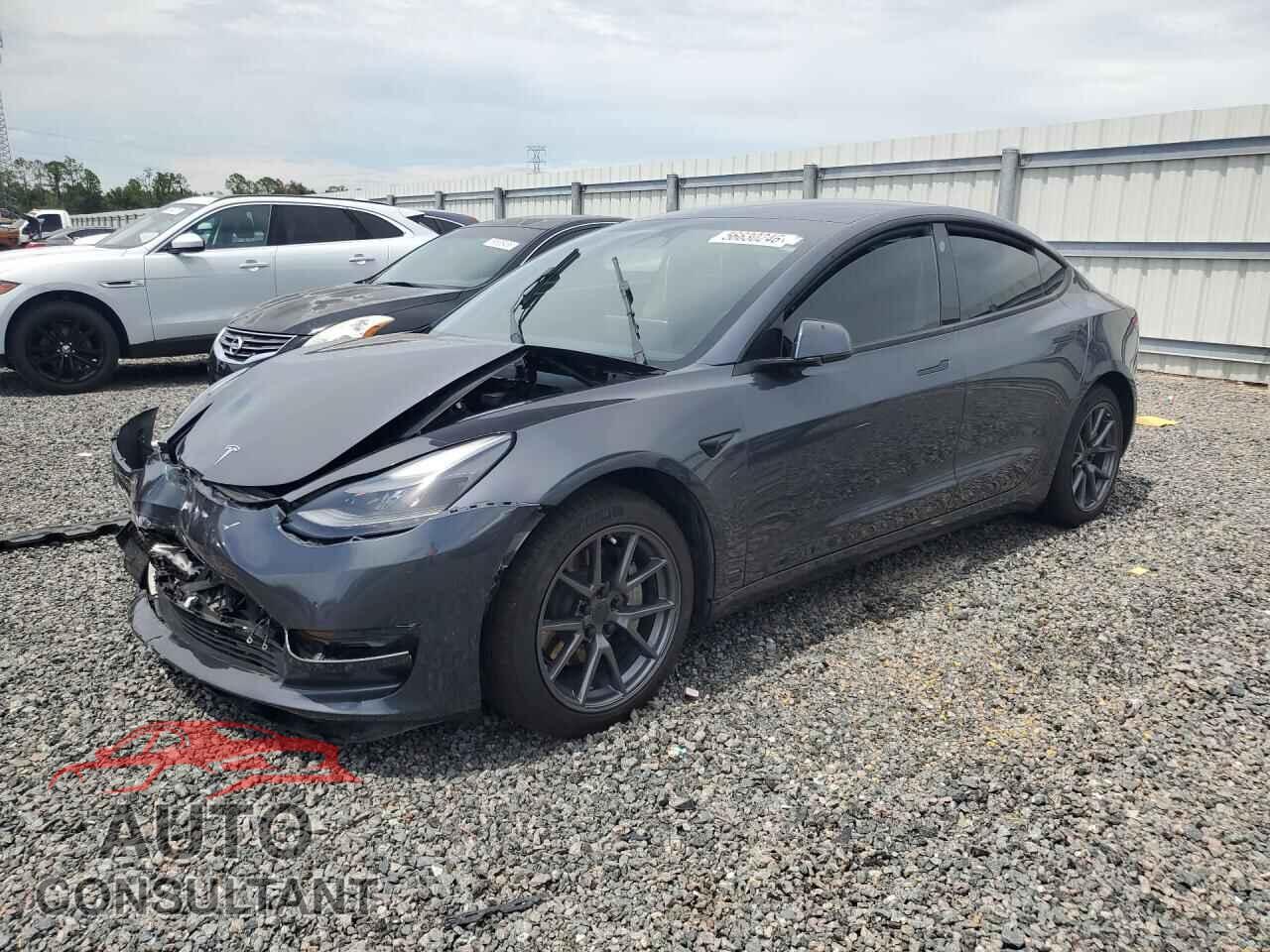 TESLA MODEL 3 2022 - 5YJ3E1EB7NF326529