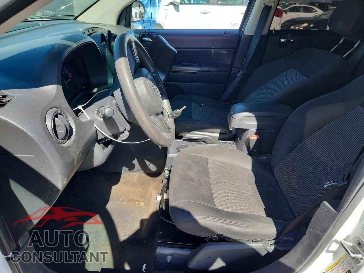 JEEP COMPASS 2014 - 1C4NJDBB4ED567532