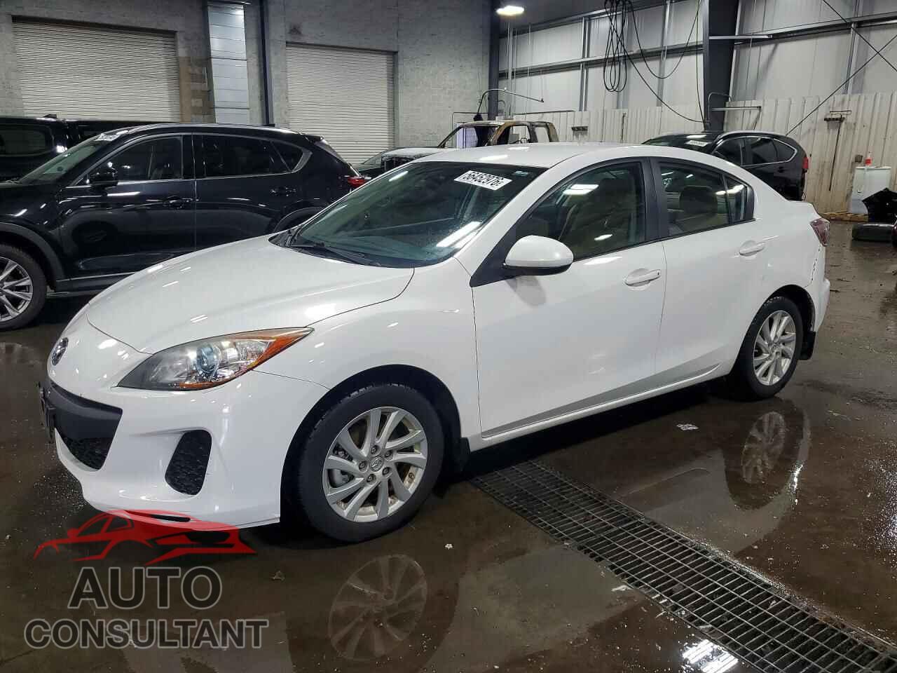 MAZDA 3 2012 - JM1BL1V86C1694888