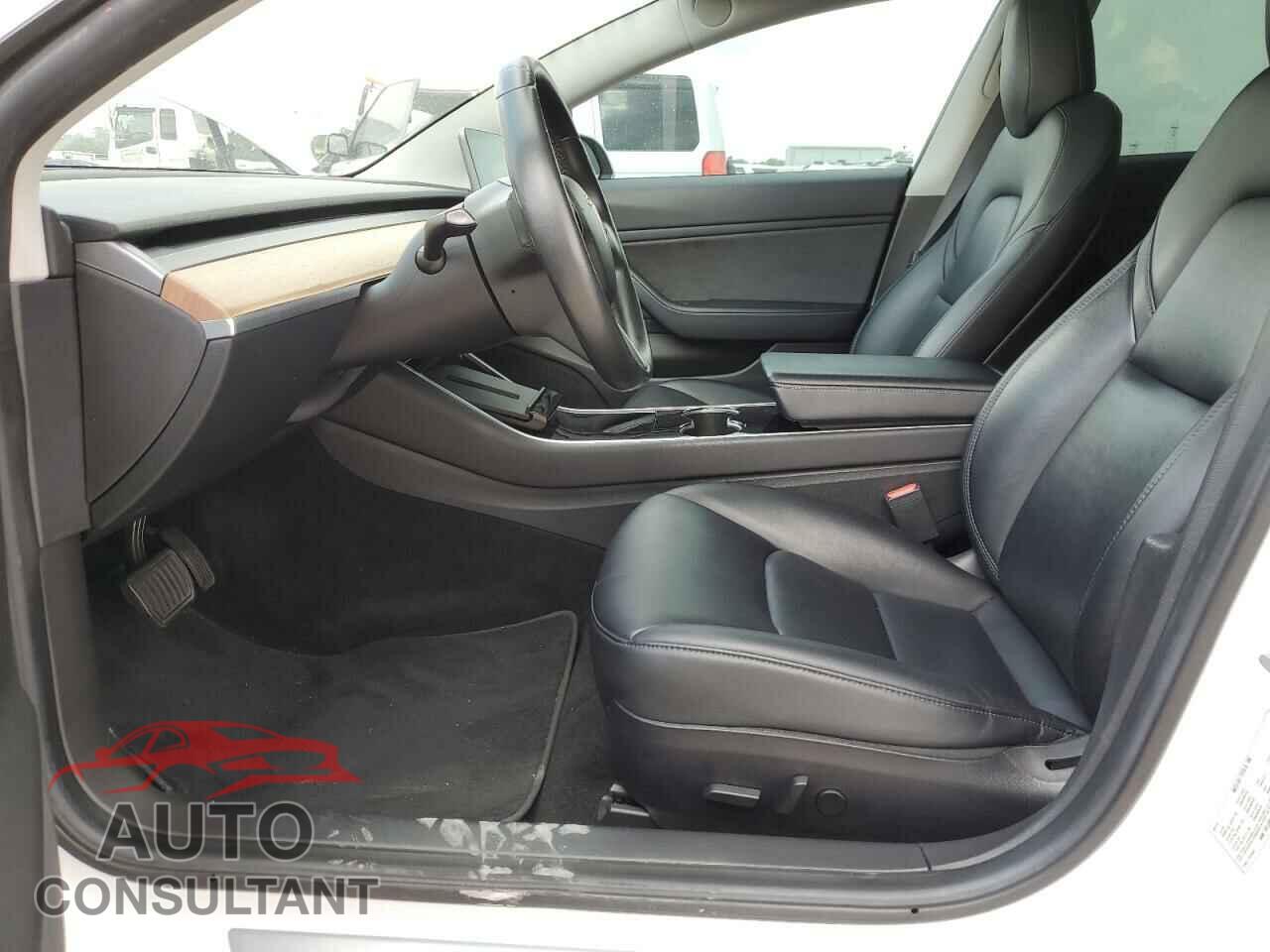 TESLA MODEL 3 2019 - 5YJ3E1EA1KF425107