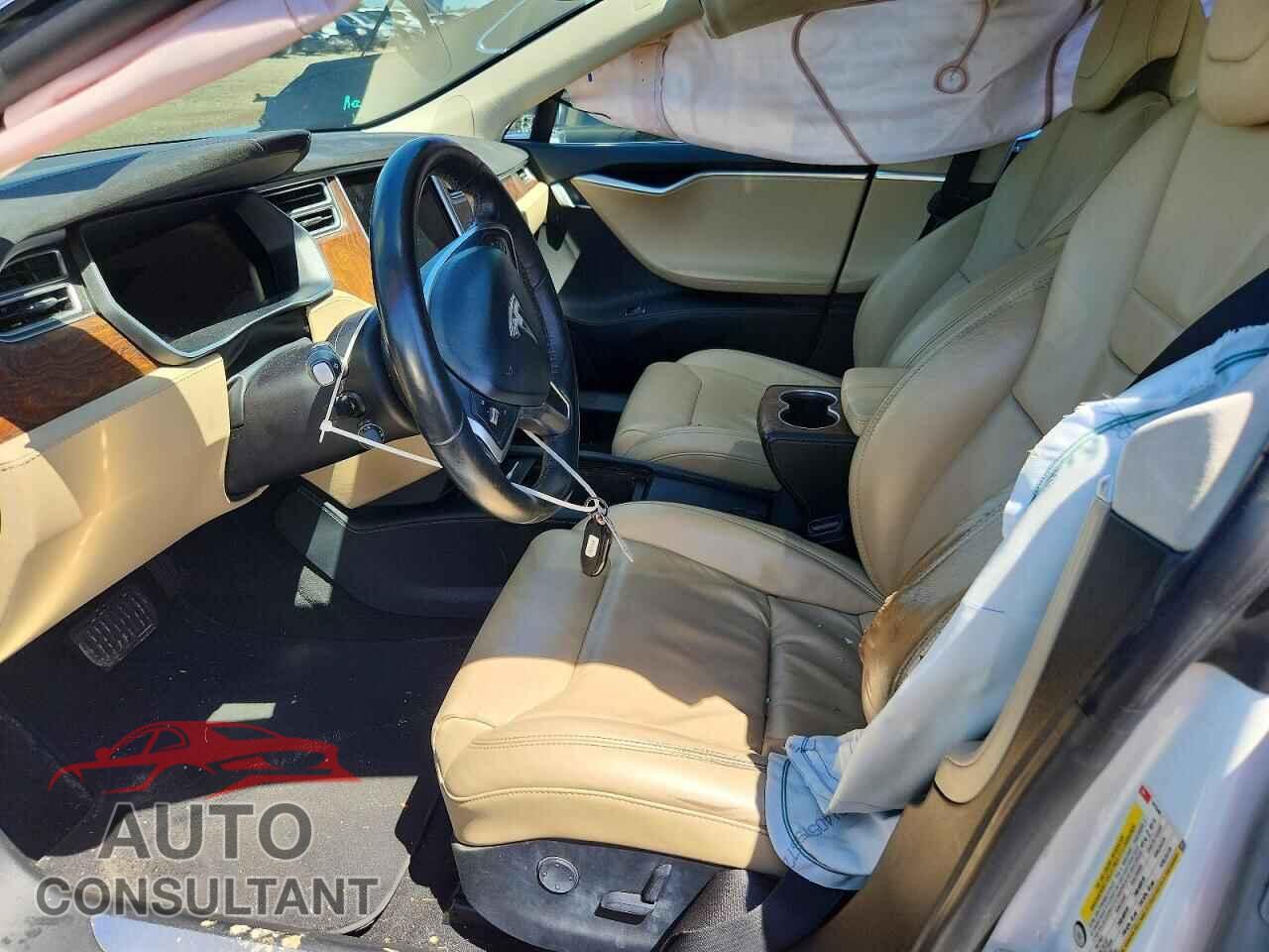 TESLA MODEL S 2017 - 5YJSA1E24HF191540