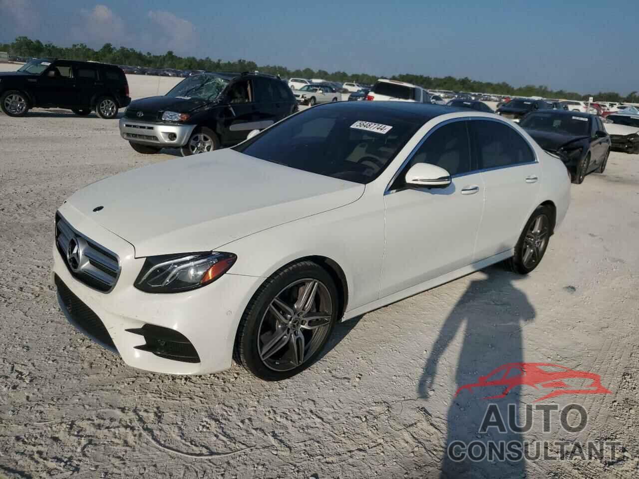 MERCEDES-BENZ E-CLASS 2019 - WDDZF4KB7KA579440