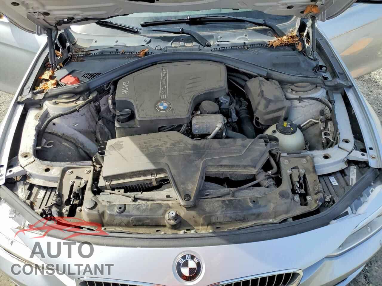 BMW 3 SERIES 2015 - WBA3B3C50FF546932
