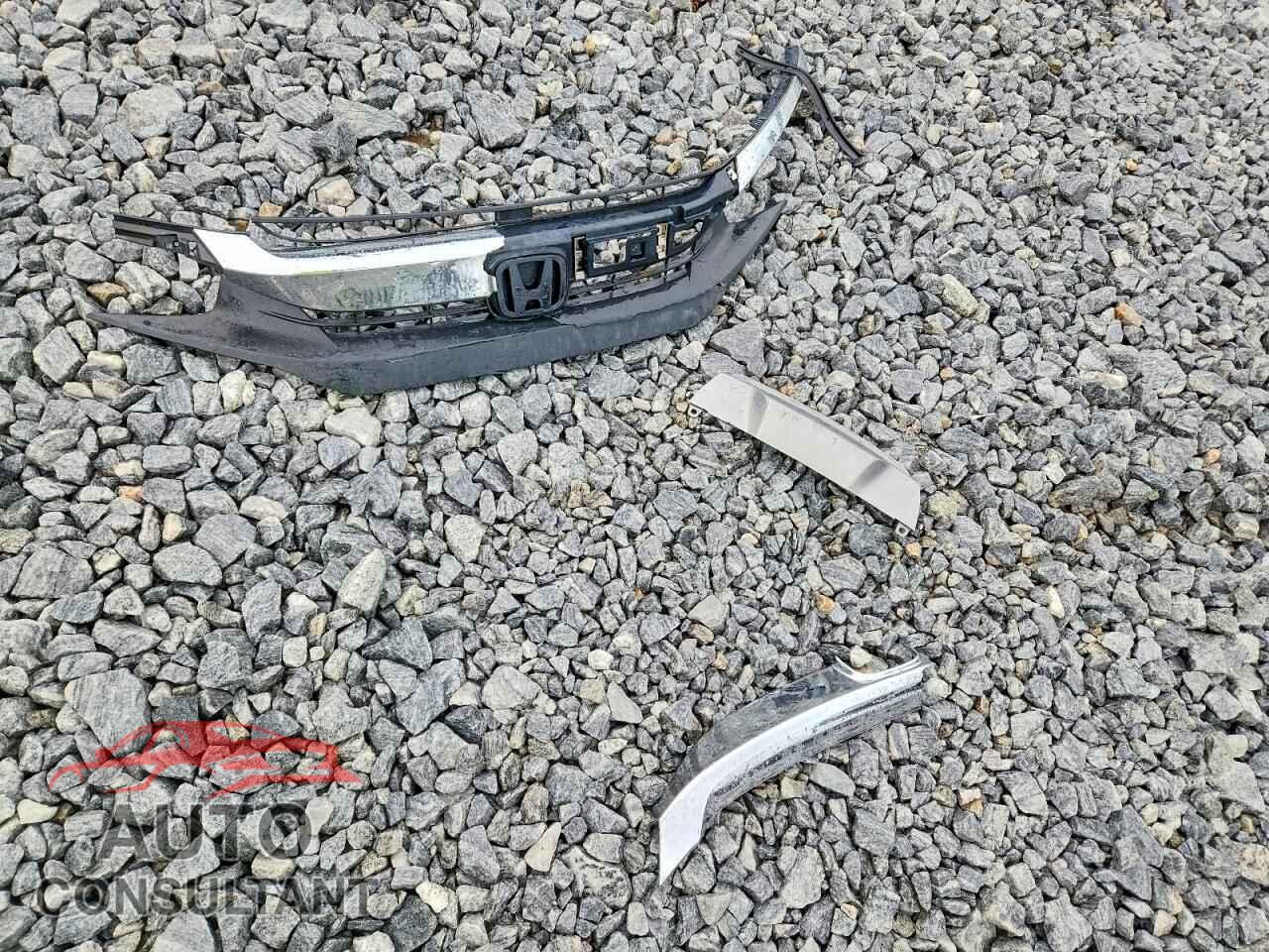 HONDA CIVIC 2018 - 19XFC2F56JE010640