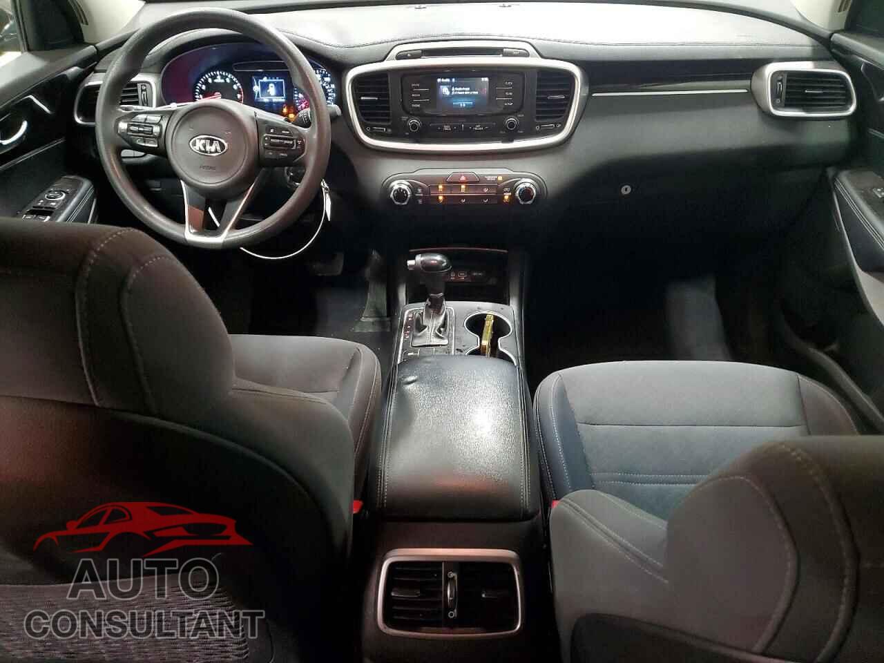 KIA SORENTO 2016 - 5XYPG4A57GG141583