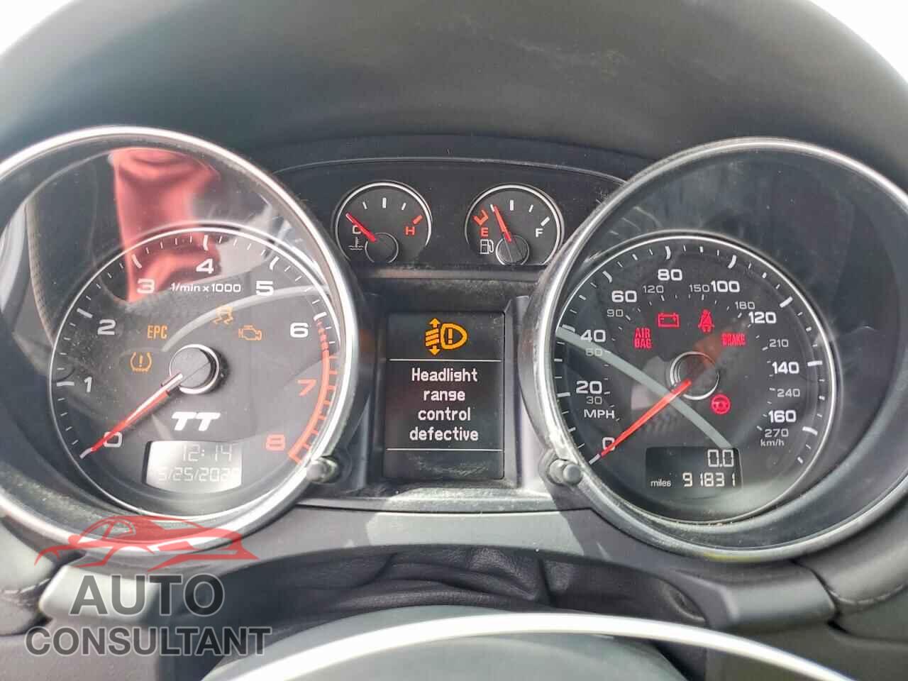 AUDI TT 2014 - TRUBFAFK8E1008277