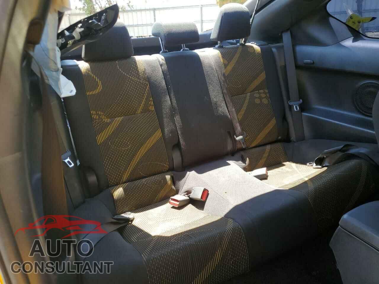 TOYOTA SCION 2012 - JTKJF5C73C3027150