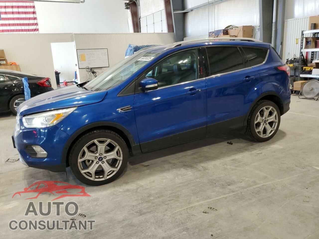 FORD ESCAPE 2018 - 1FMCU9J95JUC48141
