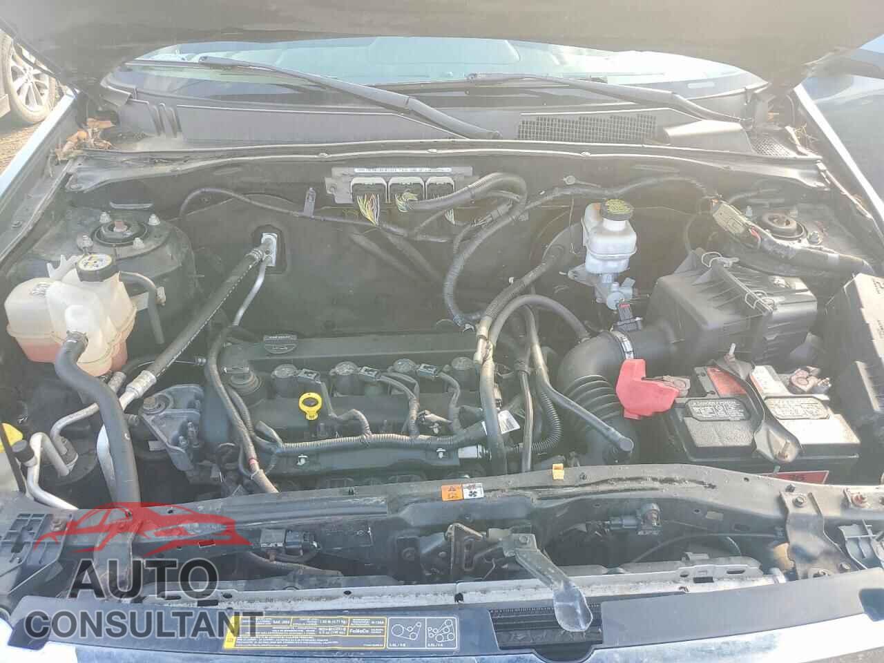 FORD ESCAPE 2012 - 1FMCU0E71CKA13917