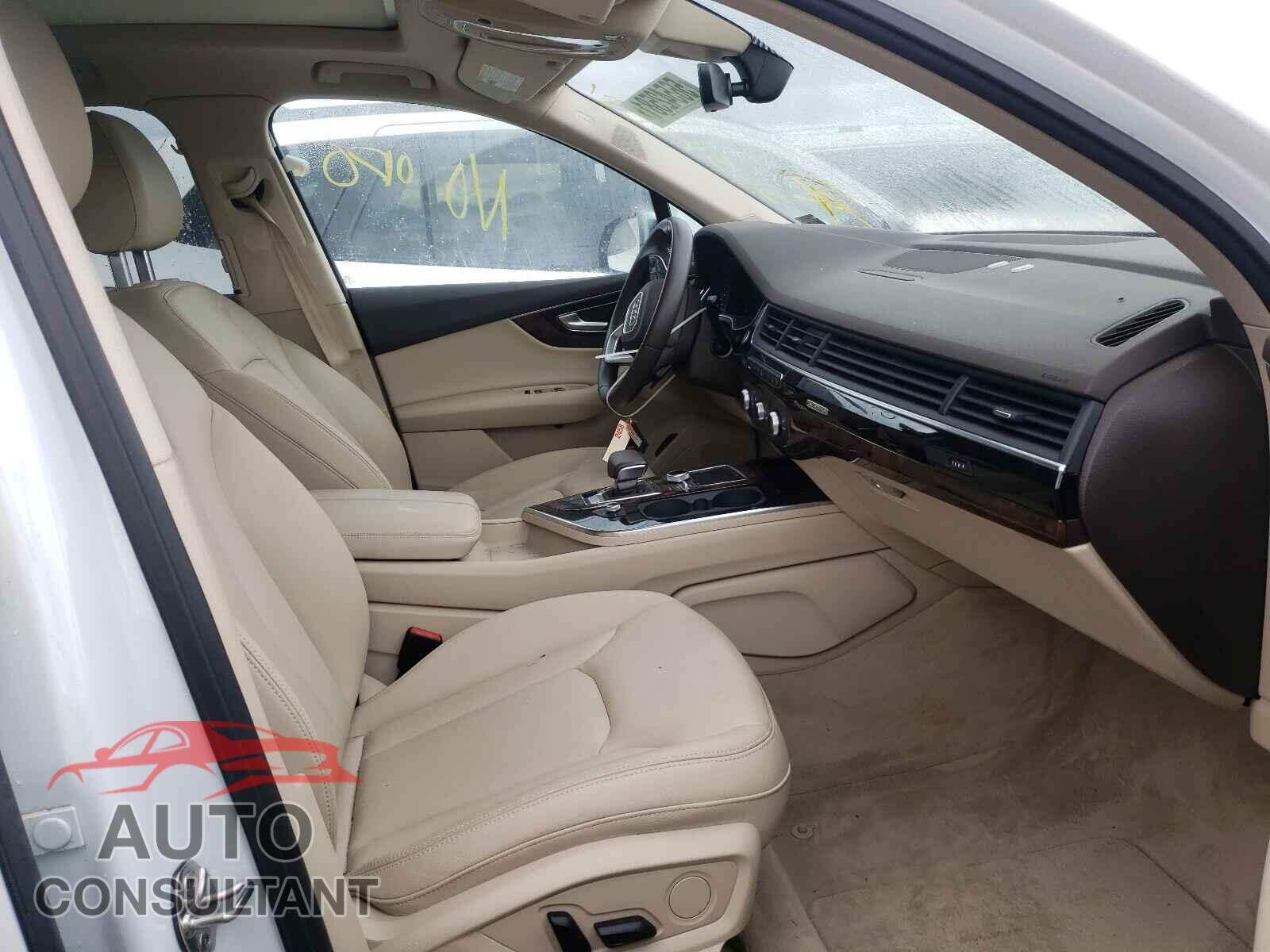 AUDI Q7 2017 - WA1LAAF78HD047330