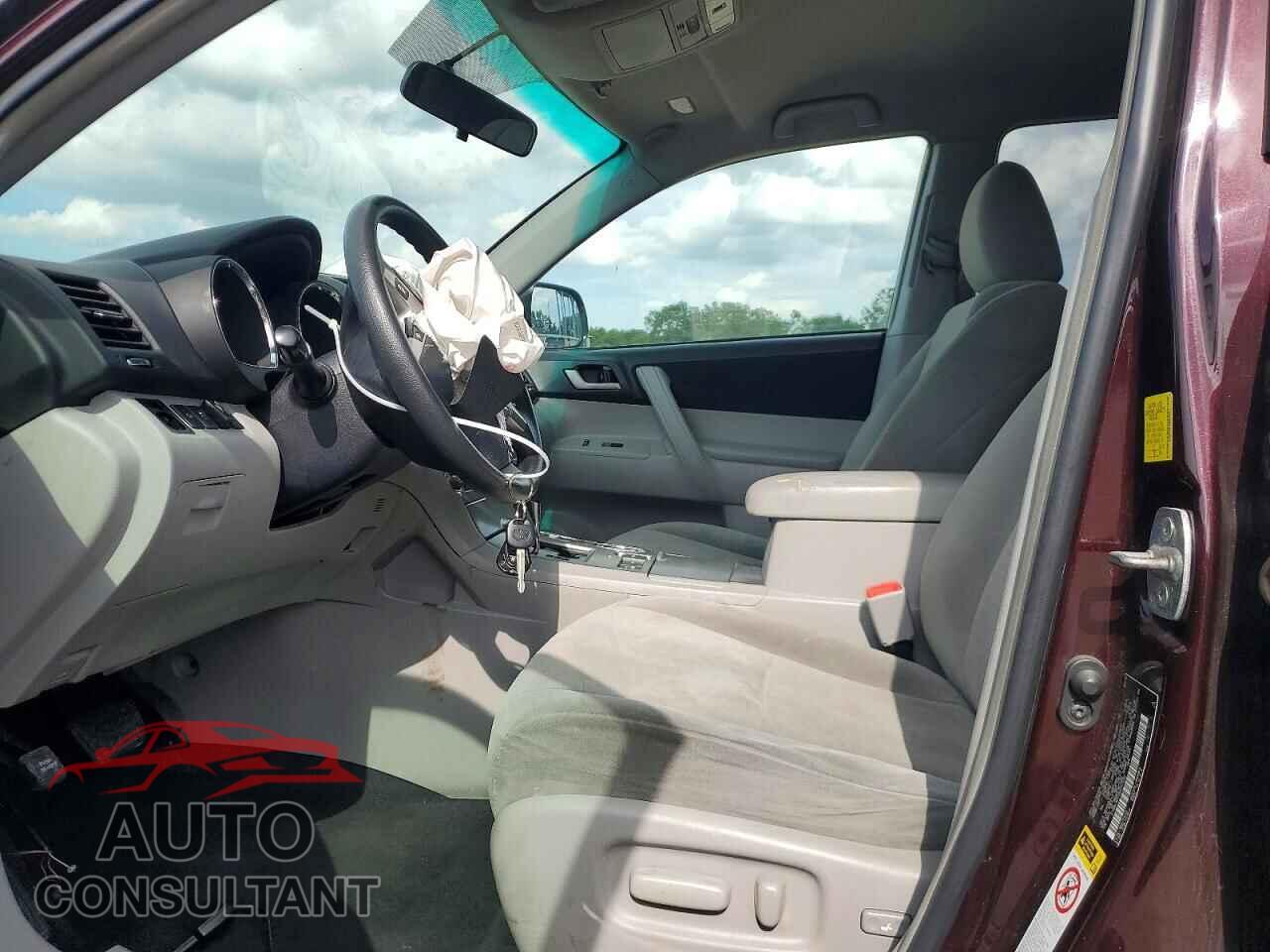 TOYOTA HIGHLANDER 2011 - 5TDBK3EH1BS057696