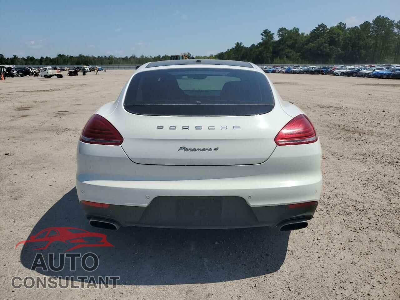 PORSCHE PANAMERA 2016 - WP0AA2A79GL000127