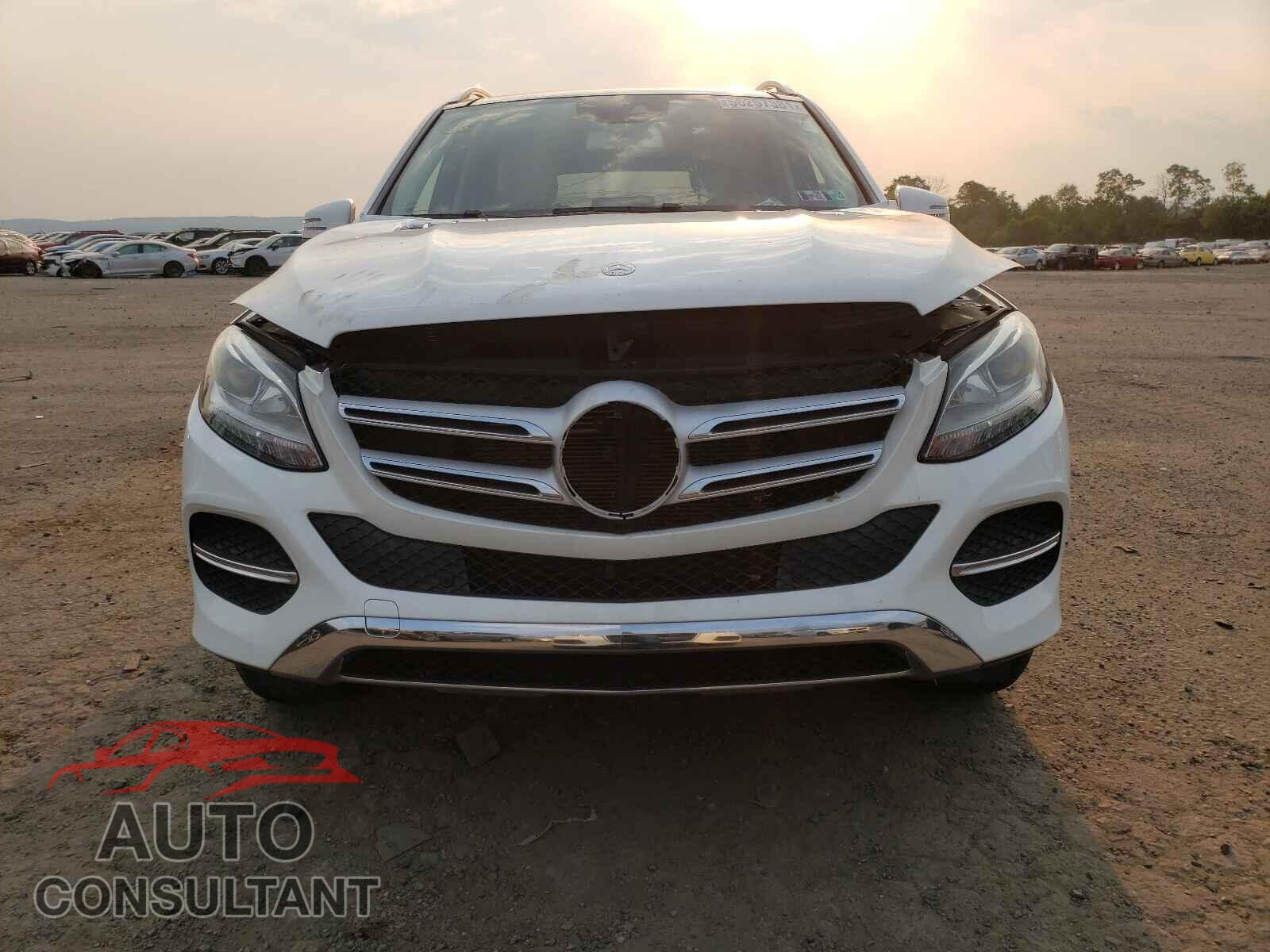 MERCEDES-BENZ GLE-CLASS 2017 - 4JGDA5HB4HA852709