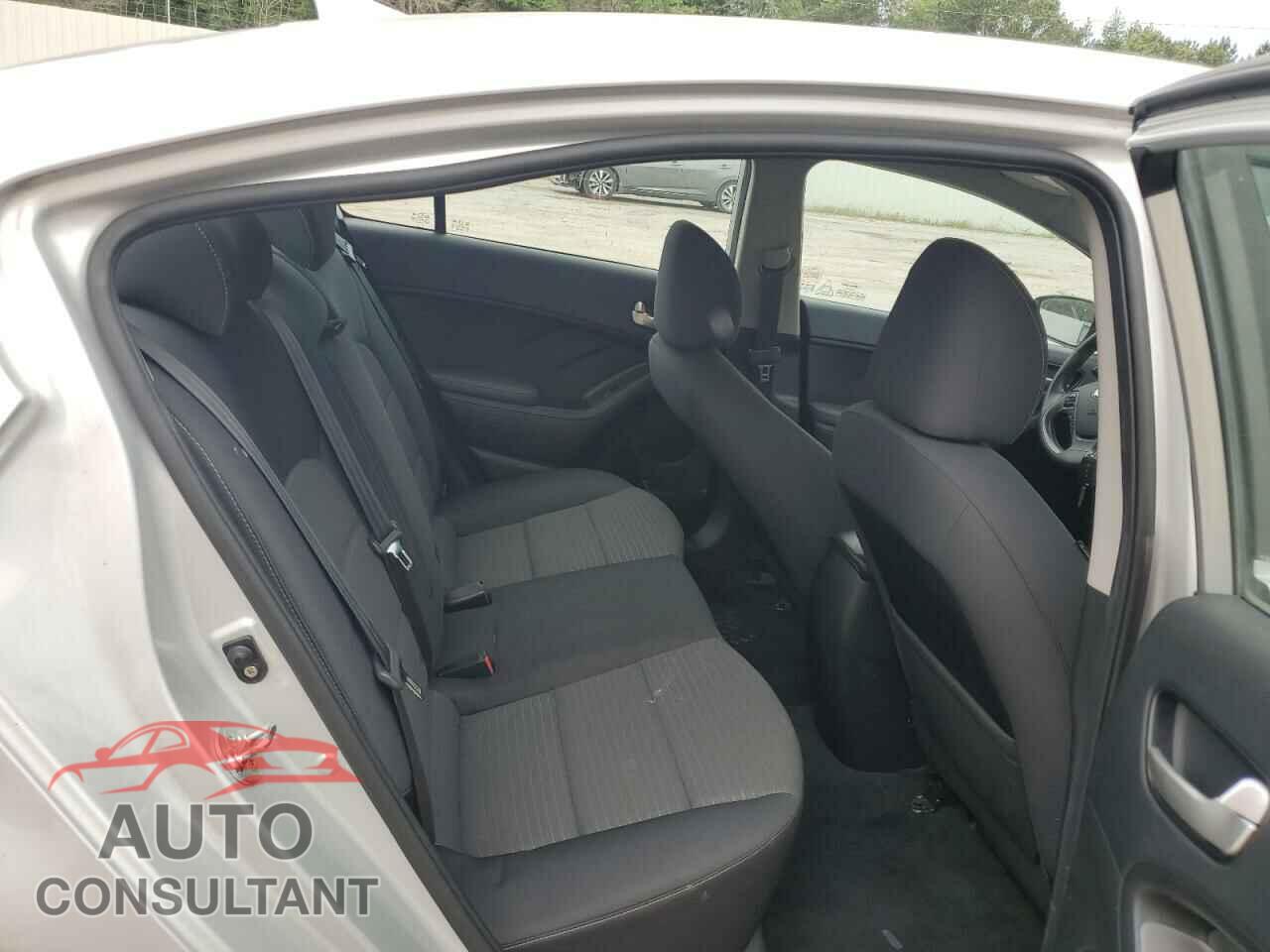 KIA FORTE 2017 - 3KPFL4A78HE151580