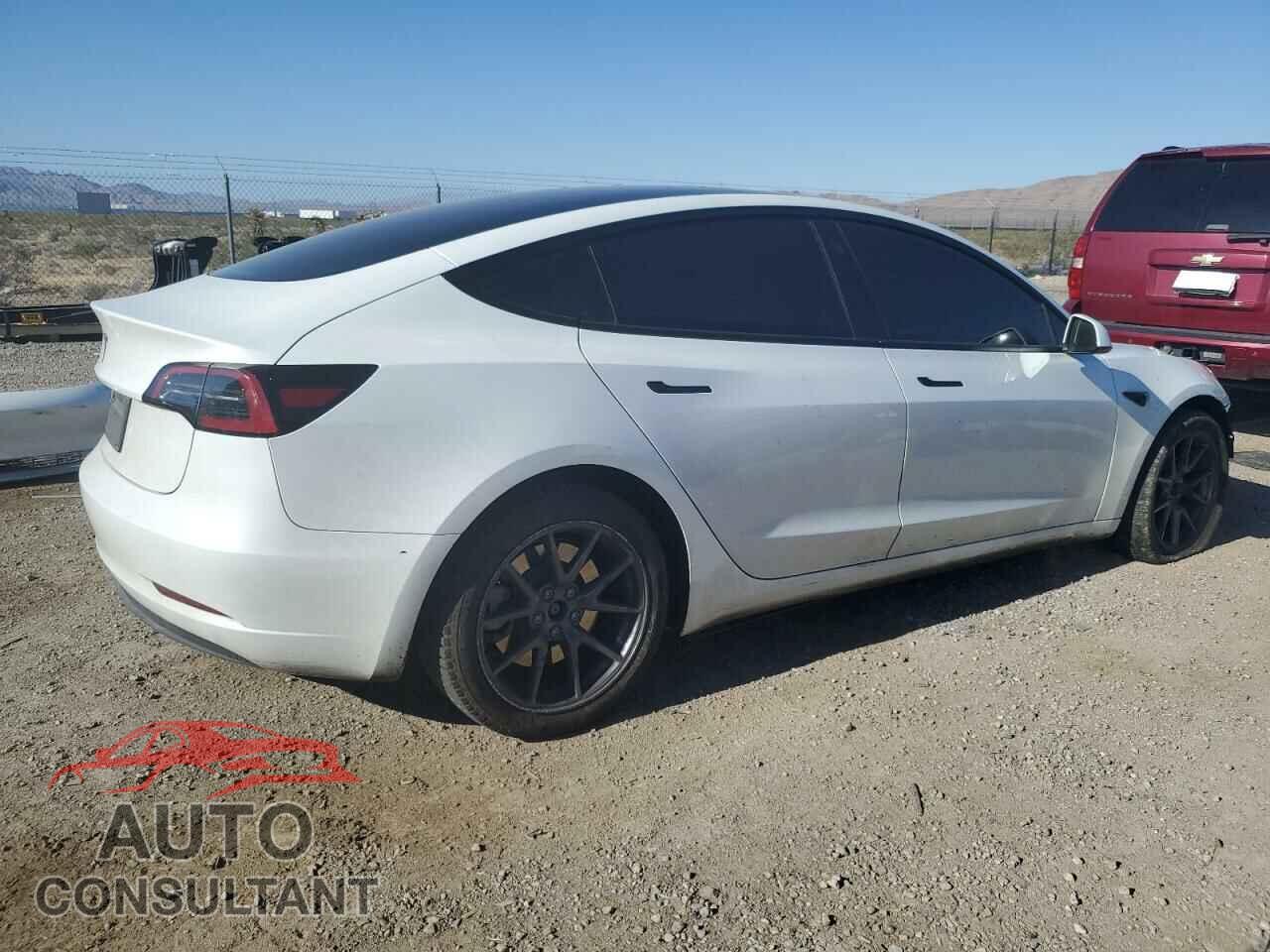 TESLA MODEL 3 2023 - 5YJ3E1EAXPF641657